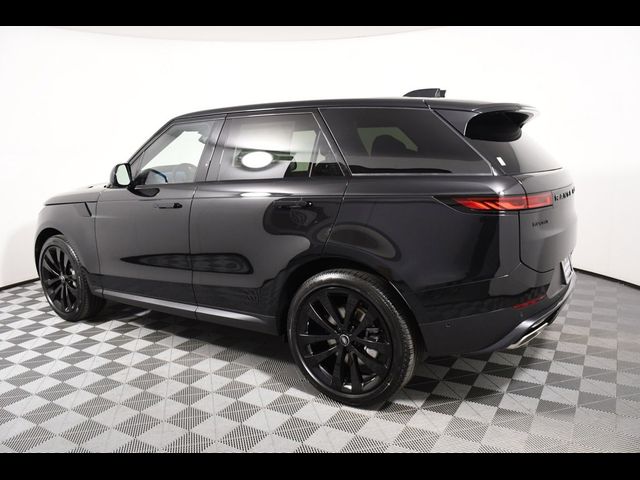 2025 Land Rover Range Rover Sport SE