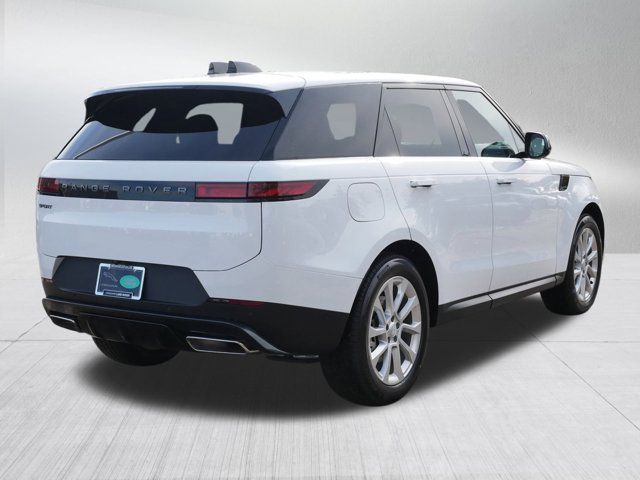 2025 Land Rover Range Rover Sport SE