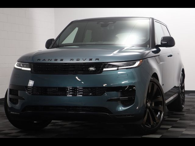 2025 Land Rover Range Rover Sport SE