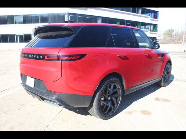 2025 Land Rover Range Rover Sport SE