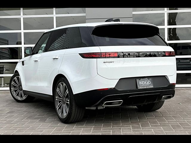 2025 Land Rover Range Rover Sport SE