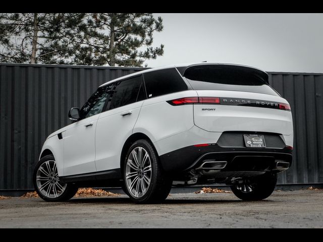 2025 Land Rover Range Rover Sport SE