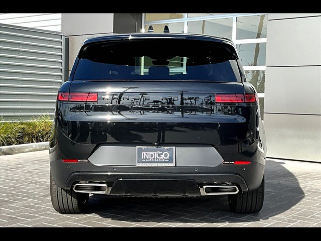 2025 Land Rover Range Rover Sport SE