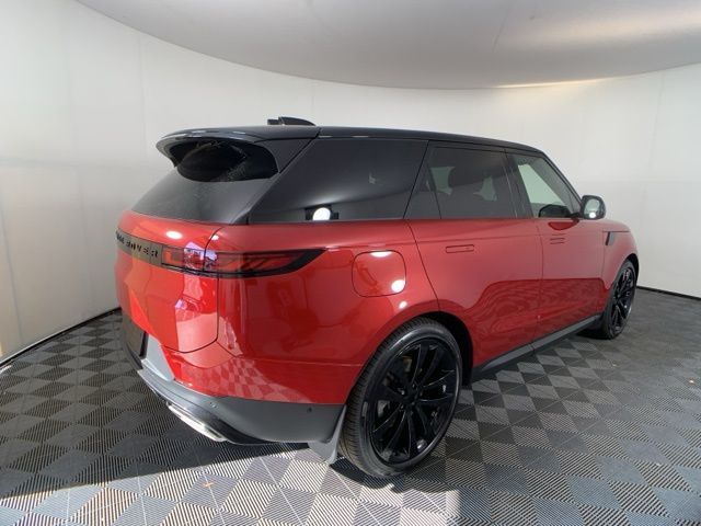 2025 Land Rover Range Rover Sport SE