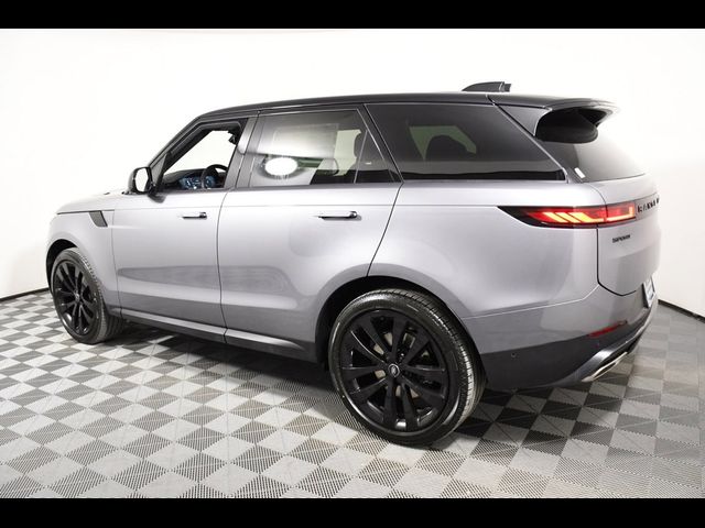 2025 Land Rover Range Rover Sport SE