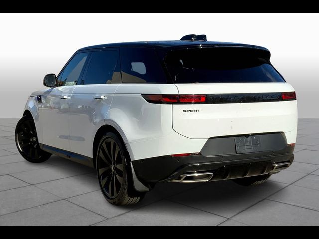 2025 Land Rover Range Rover Sport SE