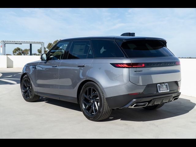 2025 Land Rover Range Rover Sport SE