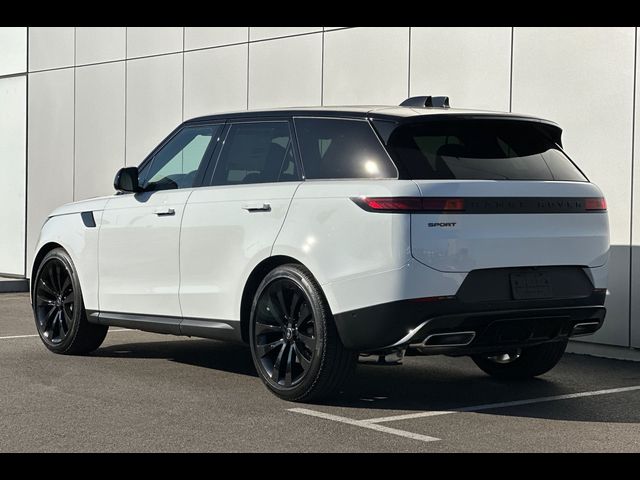 2025 Land Rover Range Rover Sport SE