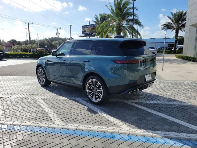 2025 Land Rover Range Rover Sport SE