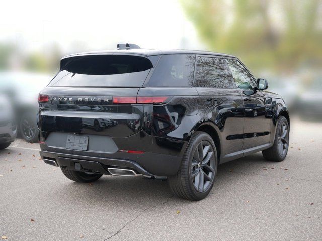 2025 Land Rover Range Rover Sport SE