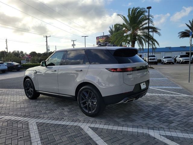 2025 Land Rover Range Rover Sport SE