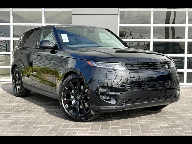 2025 Land Rover Range Rover Sport SE