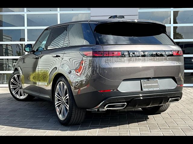 2025 Land Rover Range Rover Sport SE