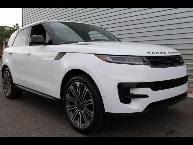 2025 Land Rover Range Rover Sport SE