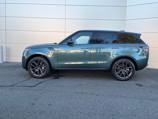 2025 Land Rover Range Rover Sport SE