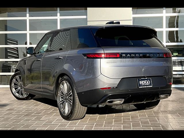 2025 Land Rover Range Rover Sport SE