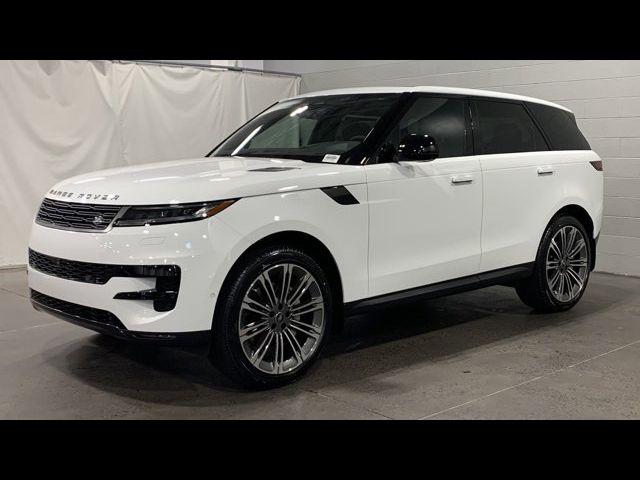 2025 Land Rover Range Rover Sport SE