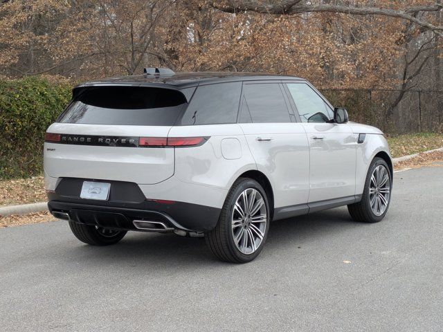 2025 Land Rover Range Rover Sport SE