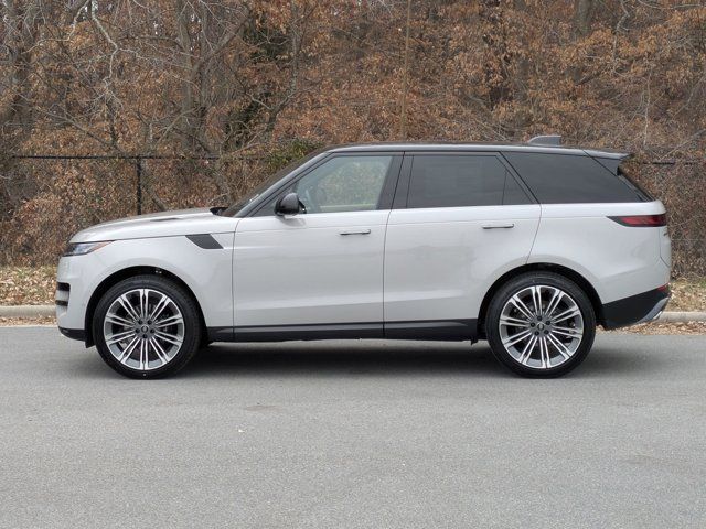 2025 Land Rover Range Rover Sport SE