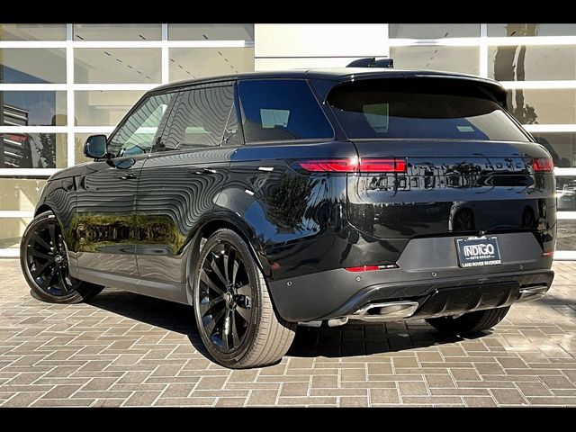 2025 Land Rover Range Rover Sport SE