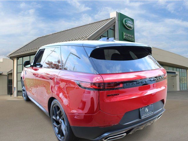 2025 Land Rover Range Rover Sport SE