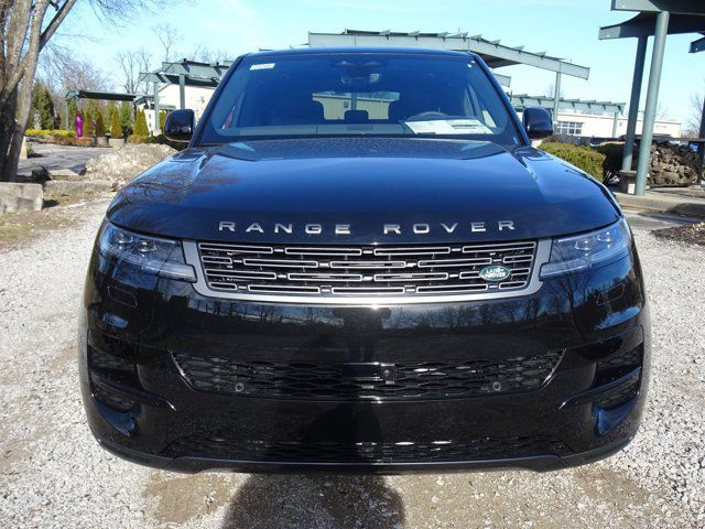 2025 Land Rover Range Rover Sport SE