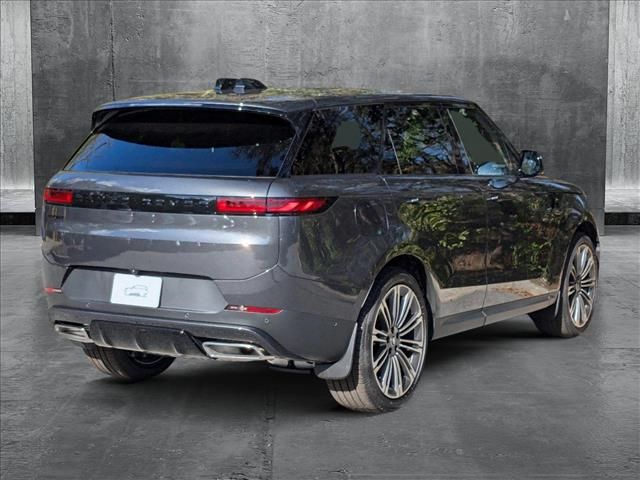 2025 Land Rover Range Rover Sport SE