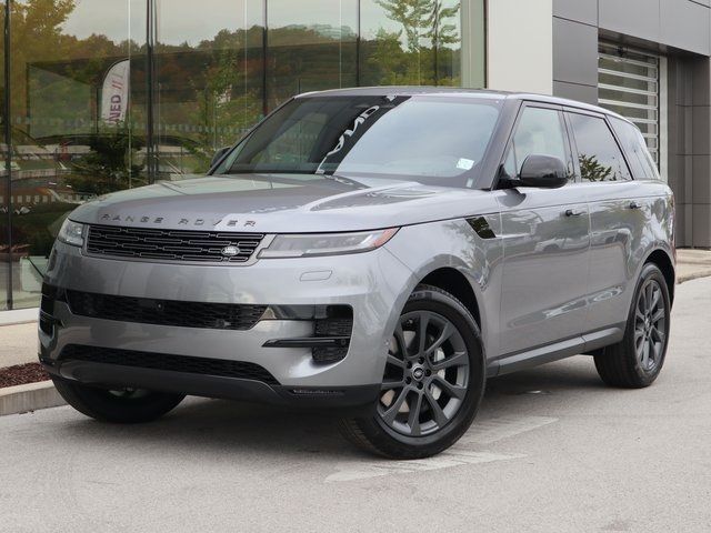 2025 Land Rover Range Rover Sport SE