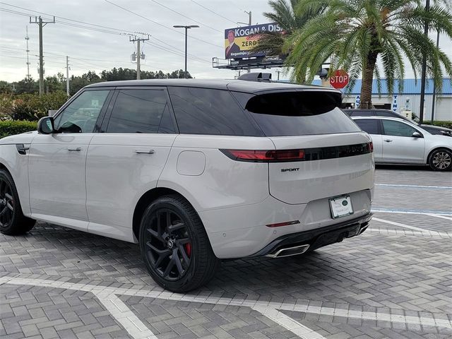 2025 Land Rover Range Rover Sport Dynamic SE