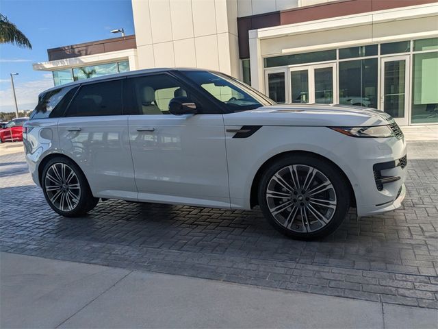 2025 Land Rover Range Rover Sport Dynamic SE