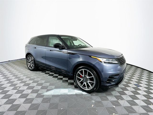 2025 Land Rover Range Rover Velar Dynamic SE