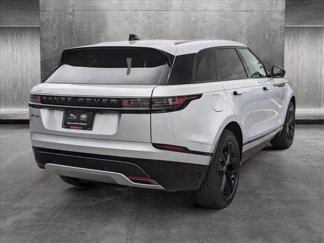 2025 Land Rover Range Rover Velar Dynamic SE