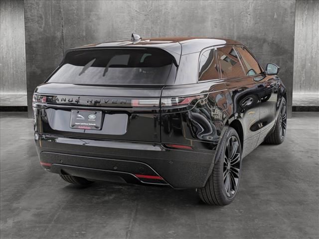 2025 Land Rover Range Rover Velar Dynamic SE