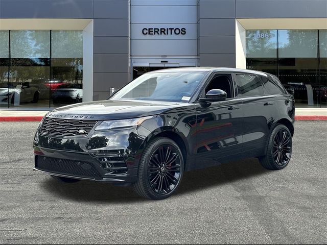 2025 Land Rover Range Rover Velar Dynamic SE