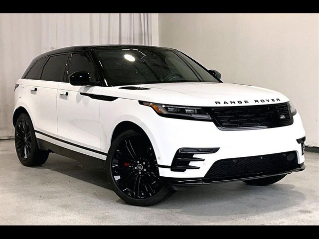 2025 Land Rover Range Rover Velar Dynamic SE