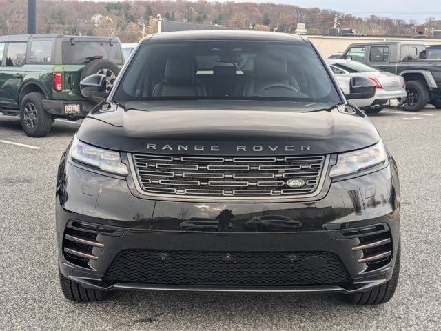 2025 Land Rover Range Rover Velar Dynamic SE