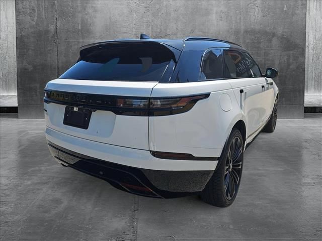 2025 Land Rover Range Rover Velar Dynamic SE