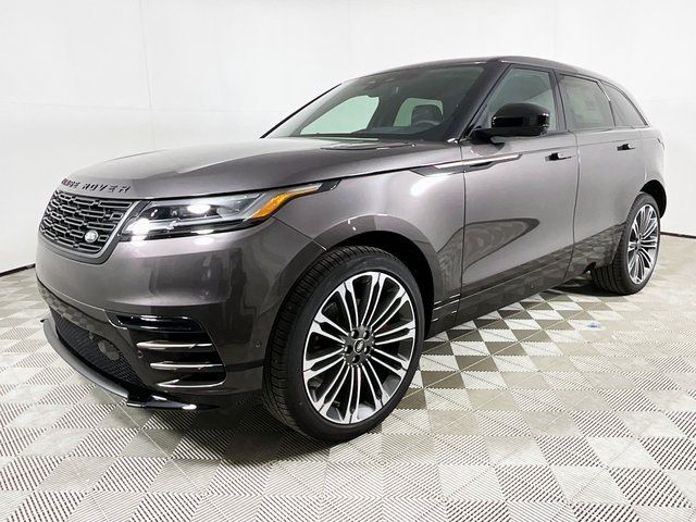 2025 Land Rover Range Rover Velar Dynamic SE