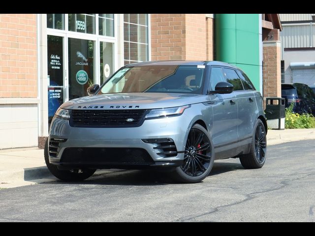 2025 Land Rover Range Rover Velar Dynamic SE