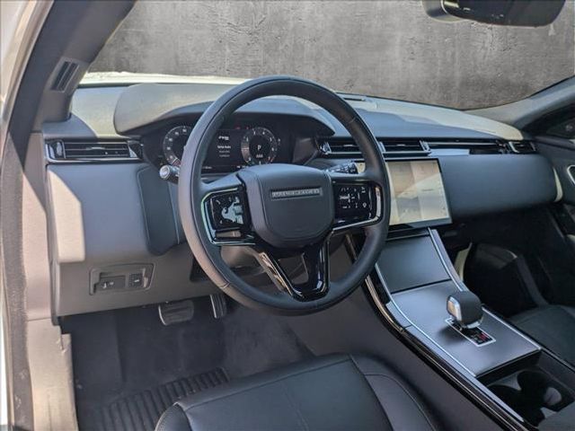 2025 Land Rover Range Rover Velar Dynamic SE