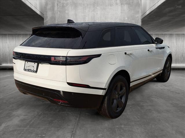 2025 Land Rover Range Rover Velar Dynamic SE