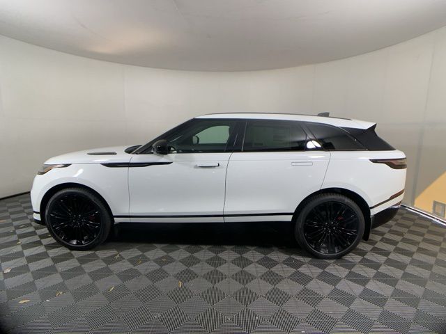 2025 Land Rover Range Rover Velar Dynamic SE