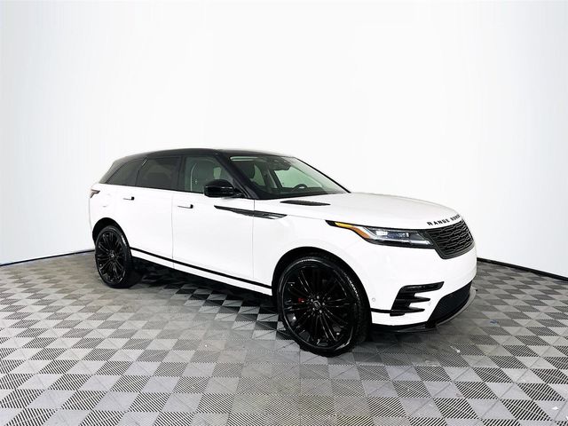 2025 Land Rover Range Rover Velar Dynamic SE