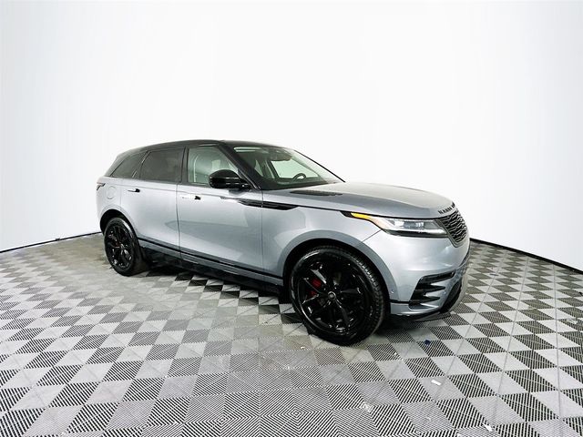 2025 Land Rover Range Rover Velar Dynamic SE