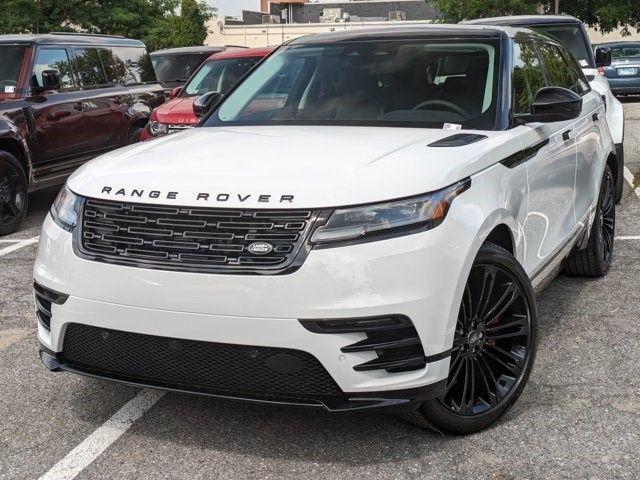 2025 Land Rover Range Rover Velar Dynamic SE