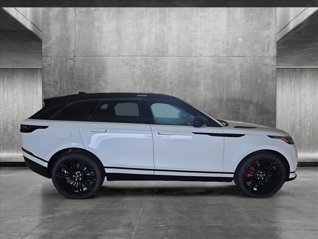 2025 Land Rover Range Rover Velar Dynamic SE