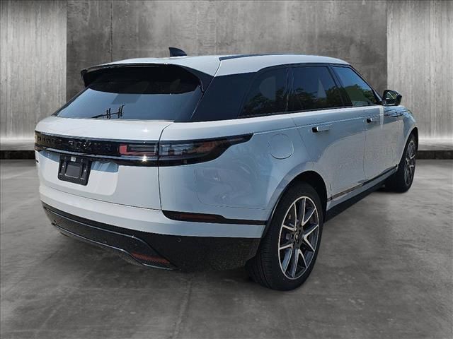 2025 Land Rover Range Rover Velar Dynamic SE