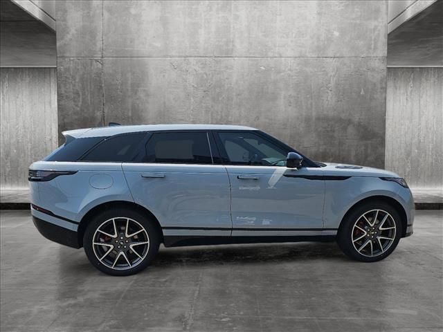 2025 Land Rover Range Rover Velar Dynamic SE