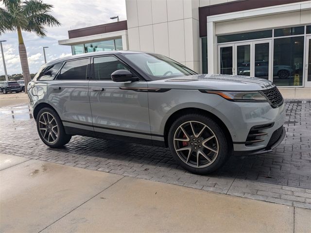 2025 Land Rover Range Rover Velar Dynamic SE