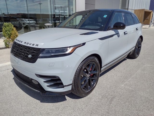 2025 Land Rover Range Rover Velar Dynamic SE